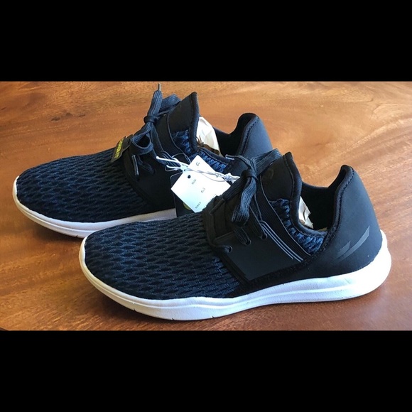 Women’s lightweight Impact athletic shoes- Navy - Picture 2 of 5